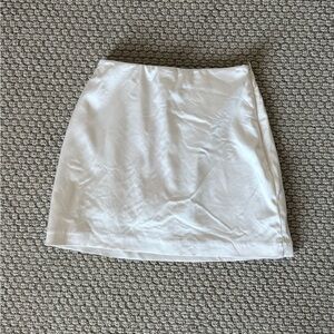 Abercrombie and fitch white satin silk skirt, scarlett mini skort